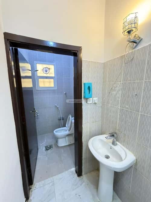 شقة 3 غرف في القادسية 5