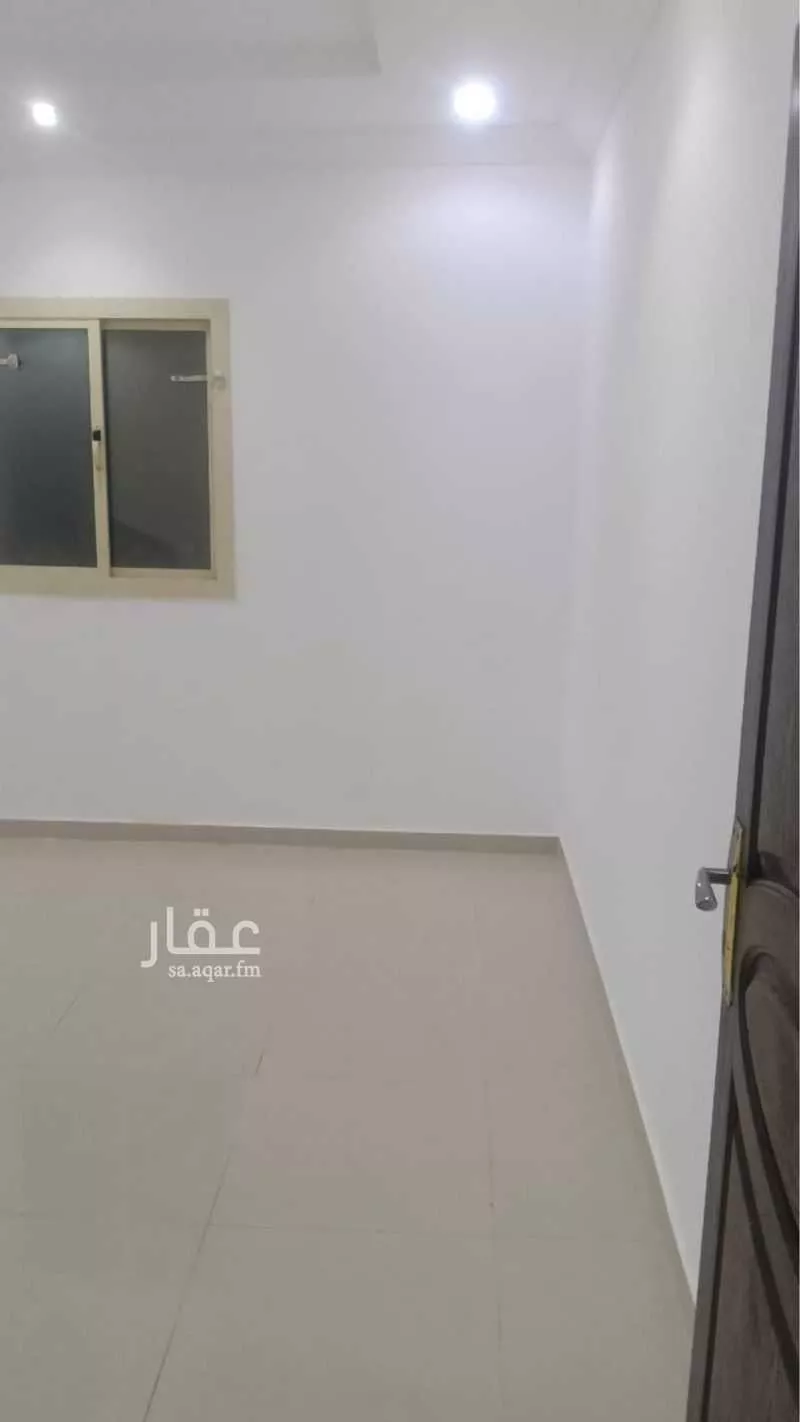 شقة 3 غرف في الواحة 5