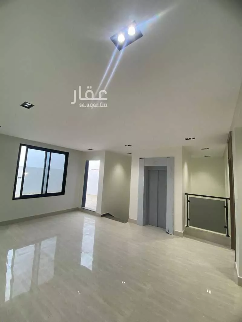 5 bedroom villa in Tuwaiq 11