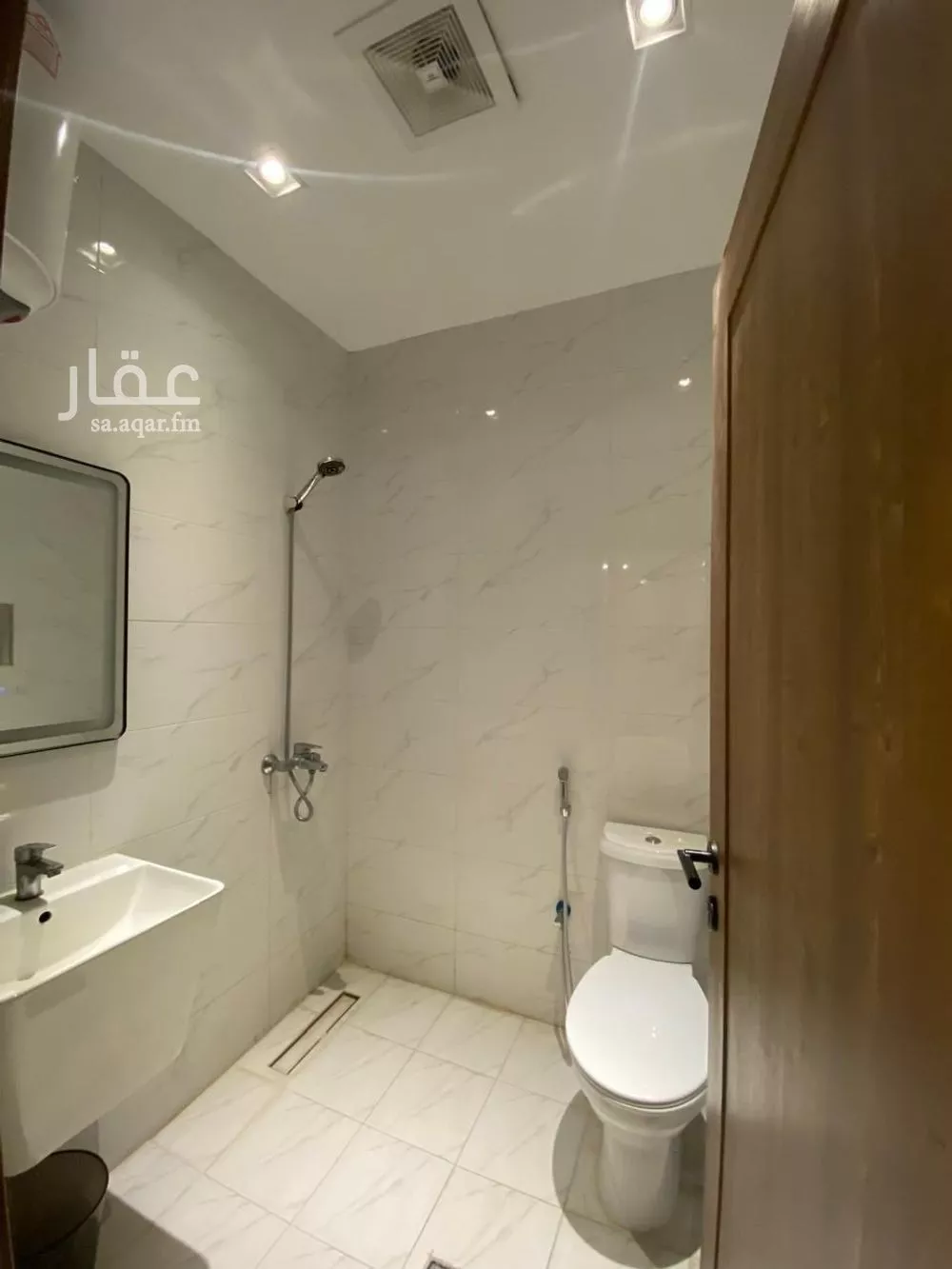 شقة 3 غرف في الربوة 6