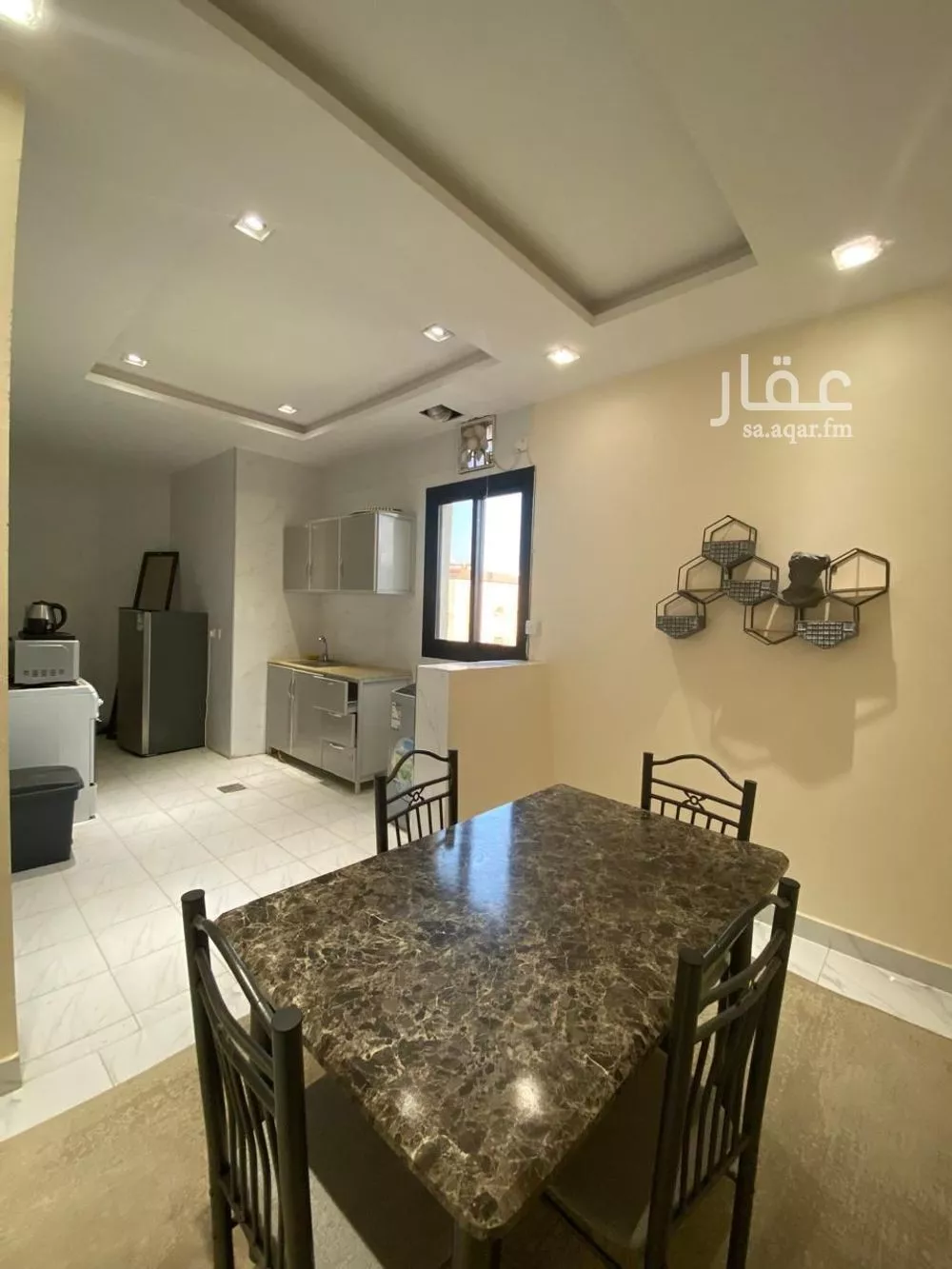 شقة 3 غرف في الربوة 8