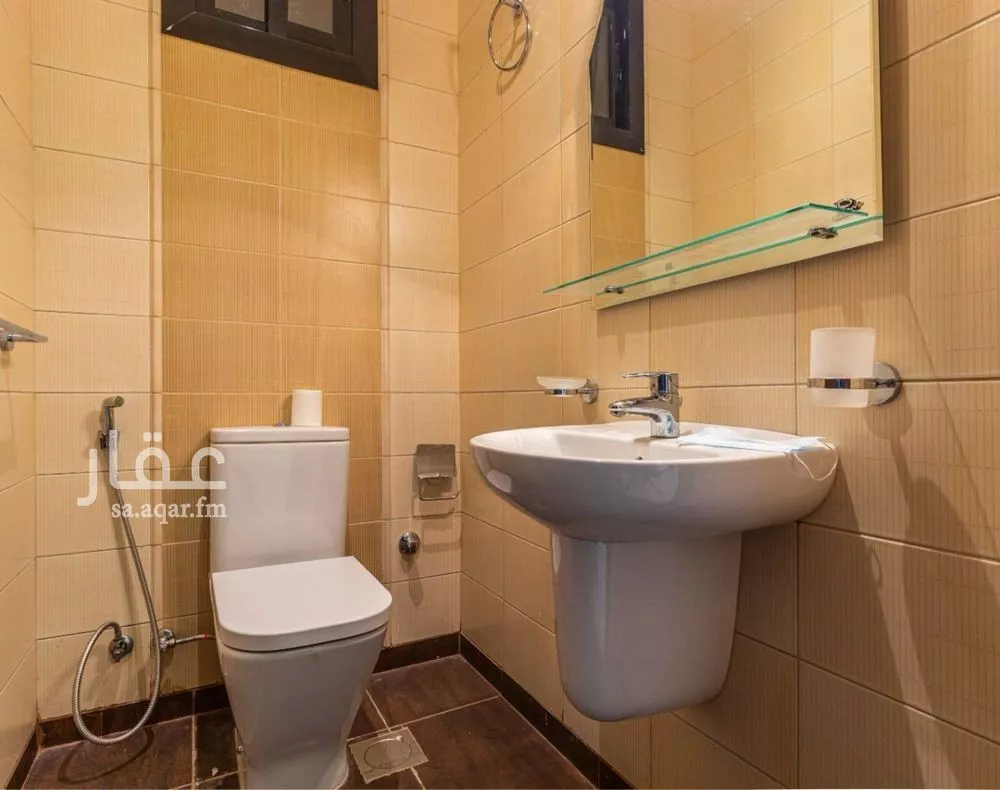 2 bedroom apartment in Al Zahra 5