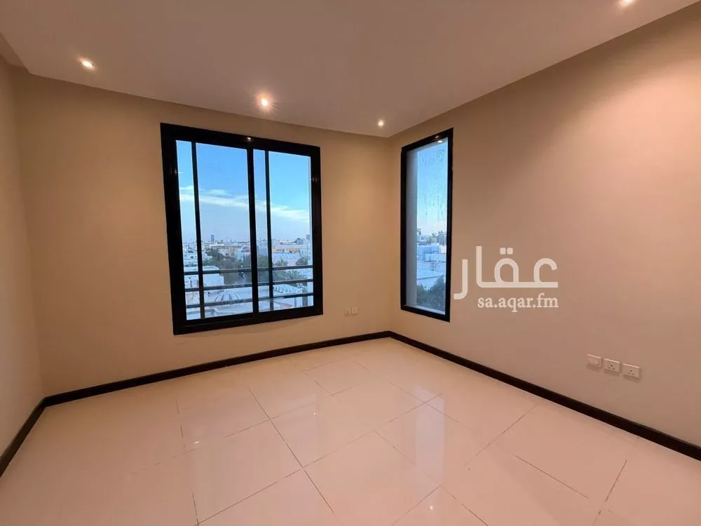 2 bedroom apartment in Al Zahra 10