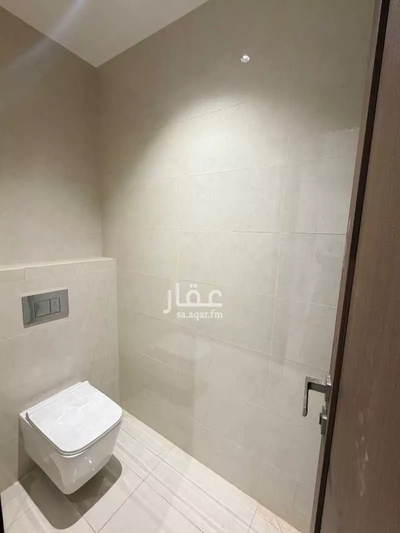 4 bedroom floor in Al Manar 7