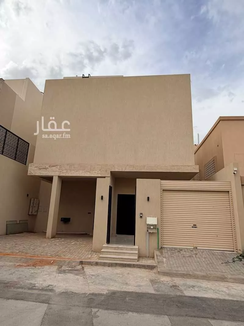 4 bedroom floor in Al Manar 10