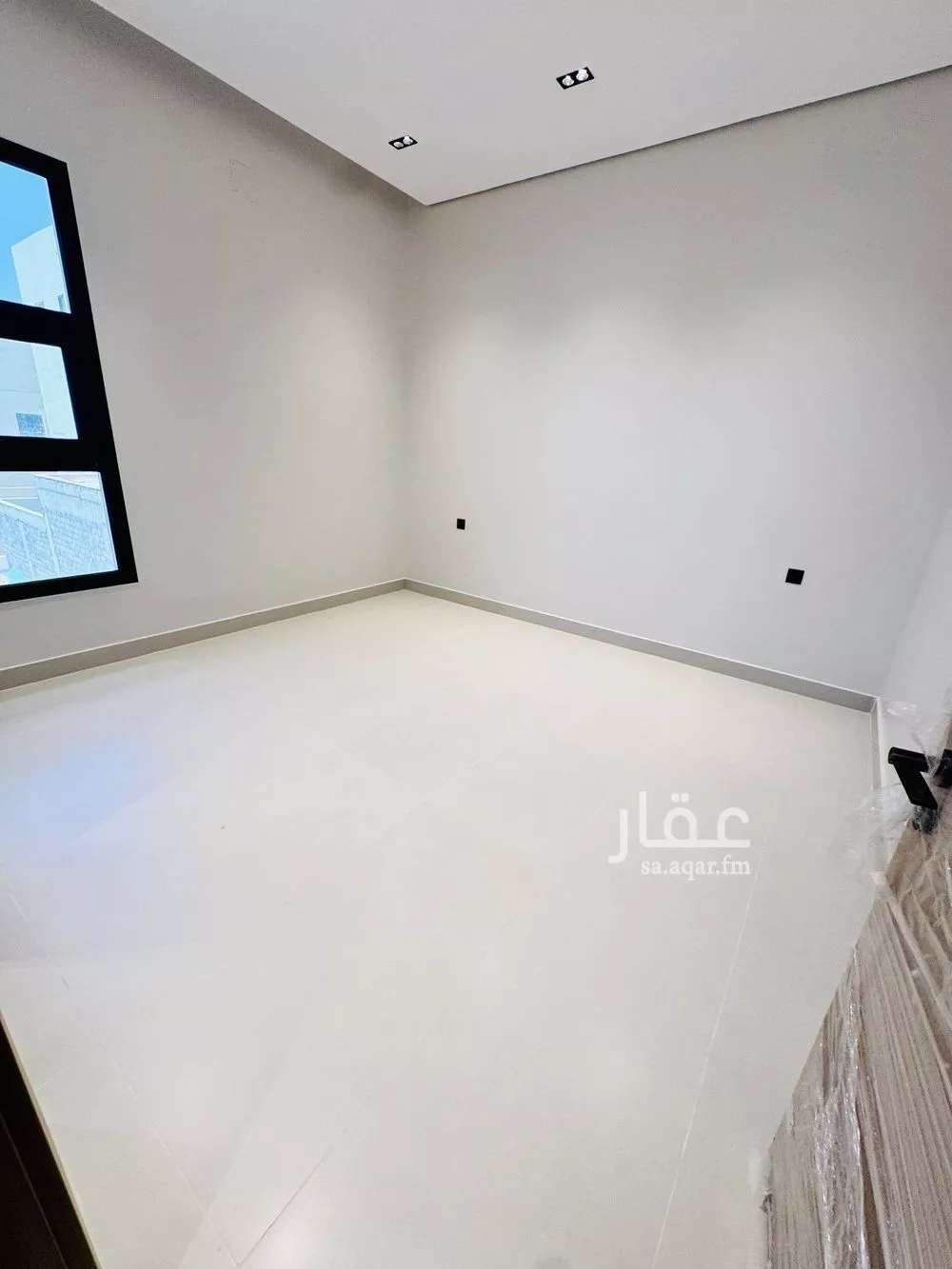 فيلا 5 غرف في المعيزلة 12