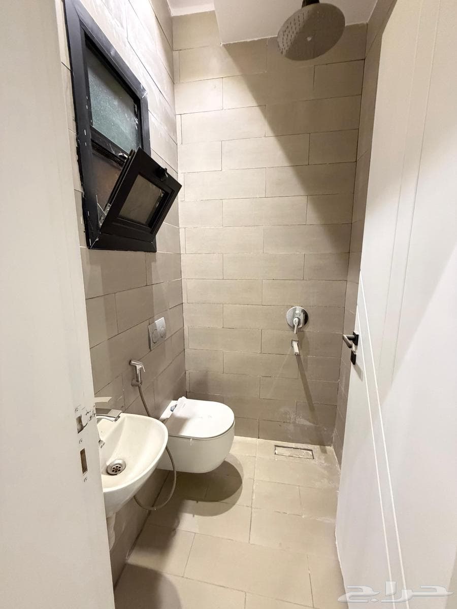 شقة 7 غرف في اليرموك 3