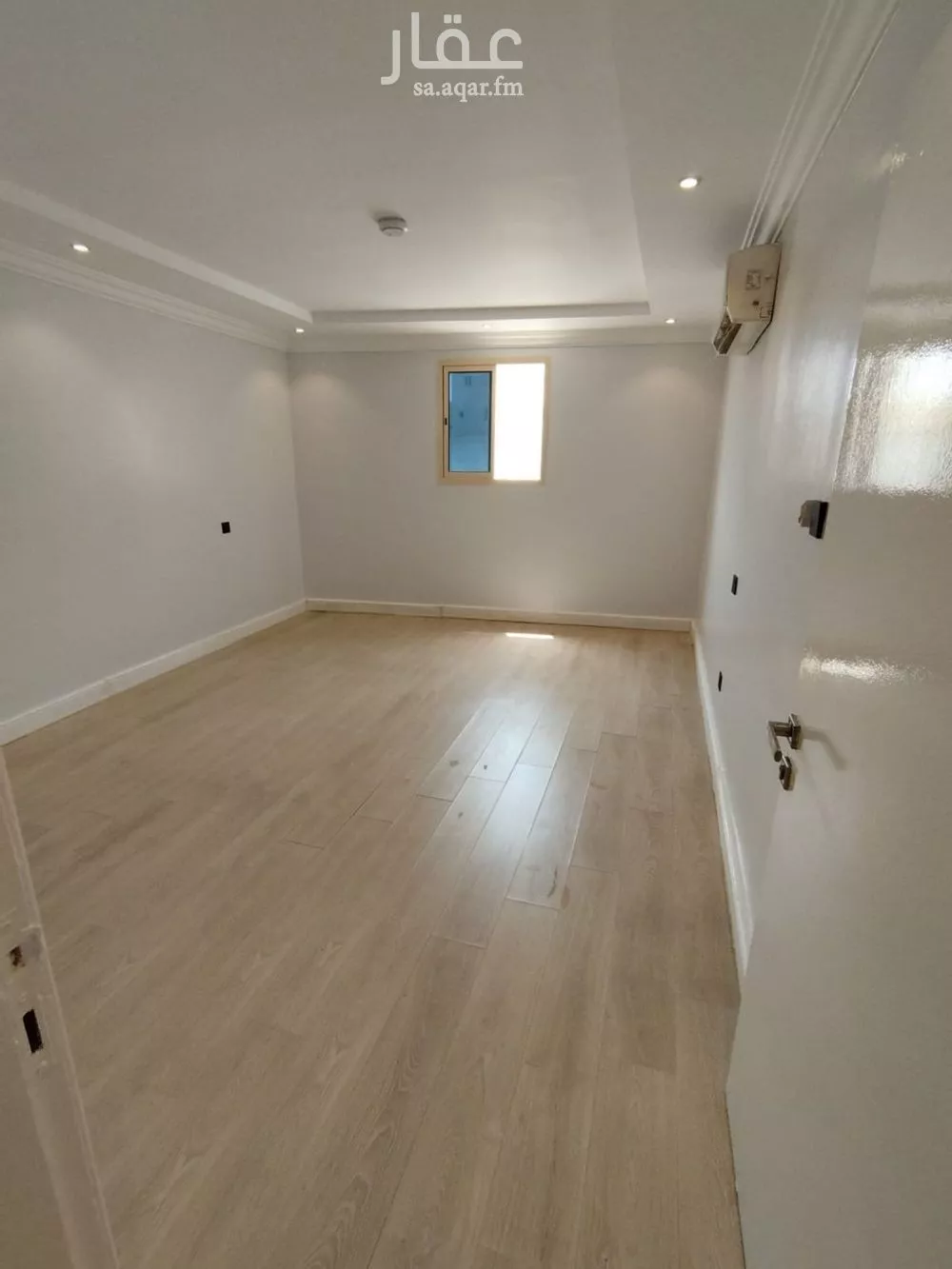 شقة 1 غرف في الملقا 1