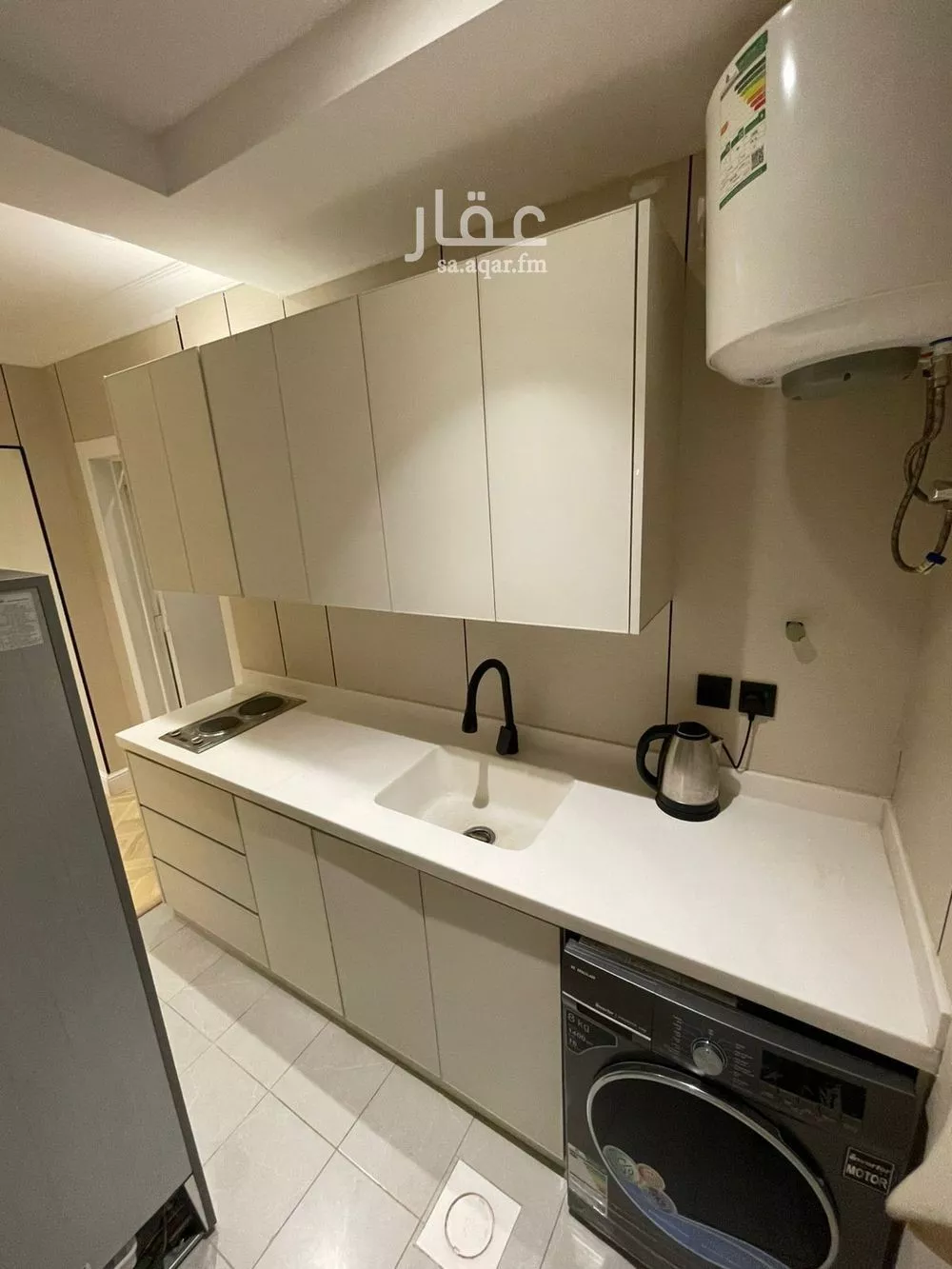 شقة 1 غرف في الحمراء 20