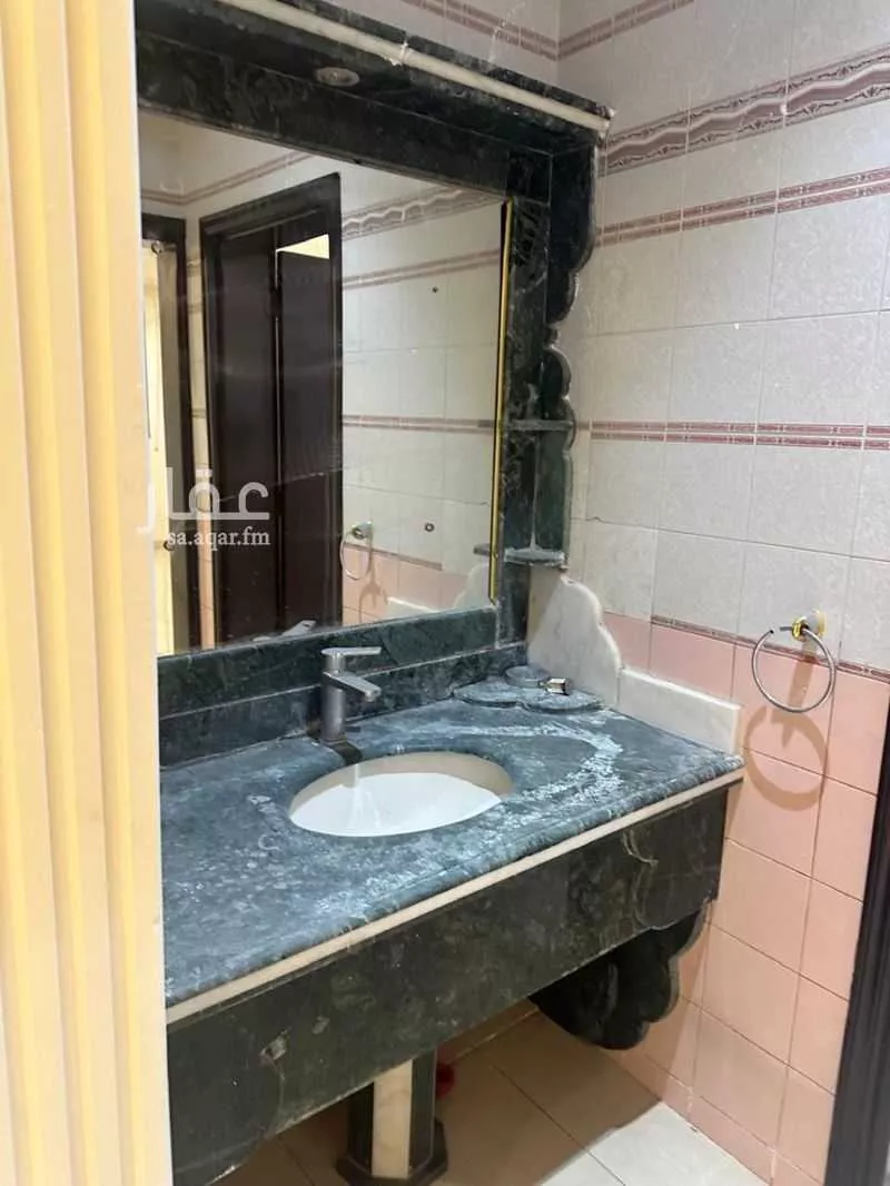 دور 5 غرف في الريان 4