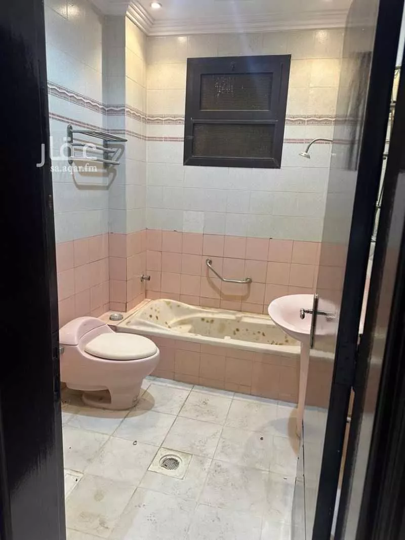 دور 5 غرف في الريان 7