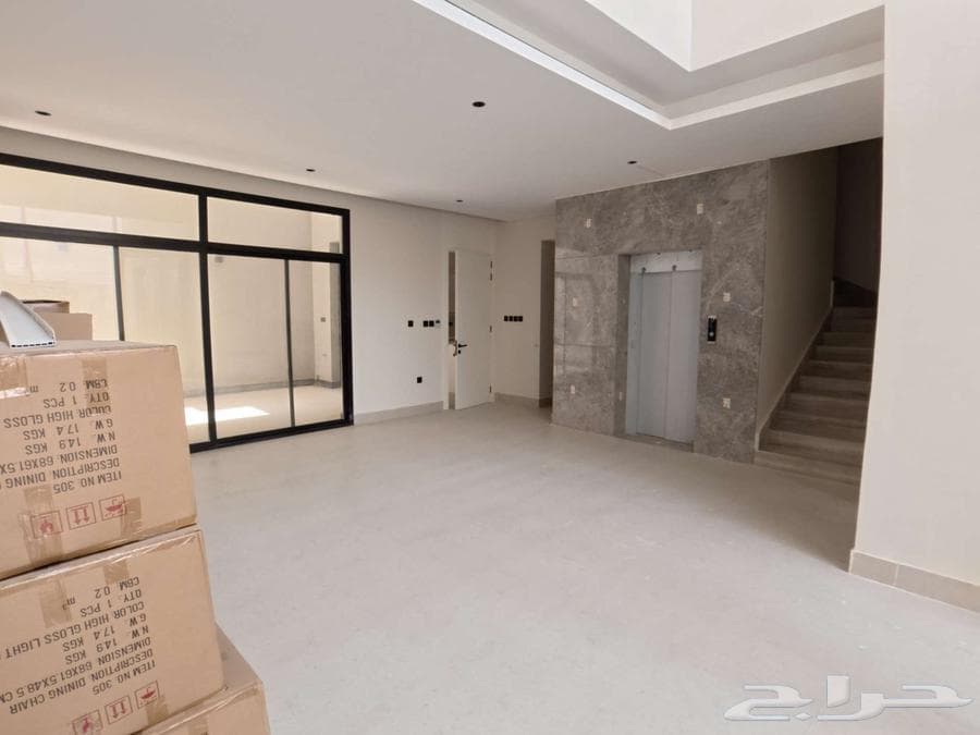 فيلا 8 غرف في النرجس 20