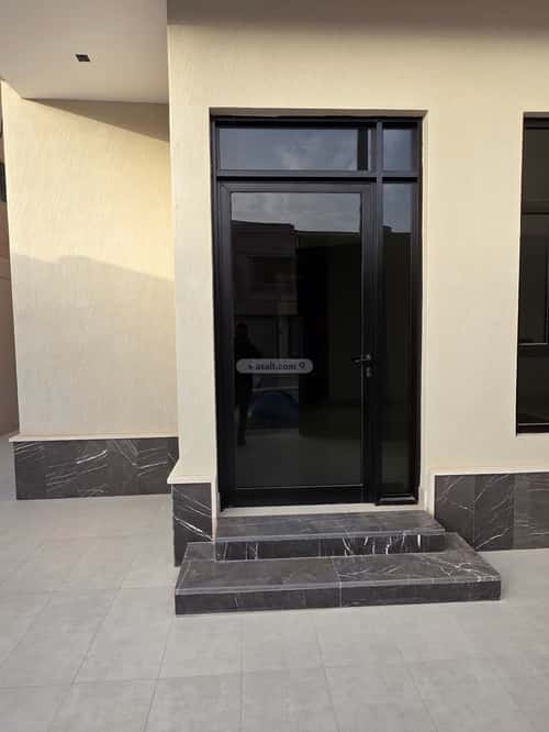 6 bedroom villa in King Faisal 11