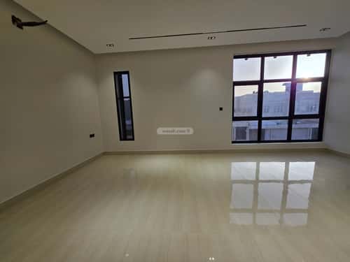 6 bedroom villa in King Faisal 17