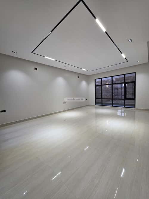 6 bedroom villa in King Faisal 20