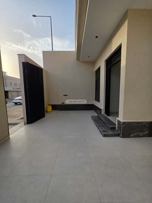 6 bedroom villa in King Faisal 9