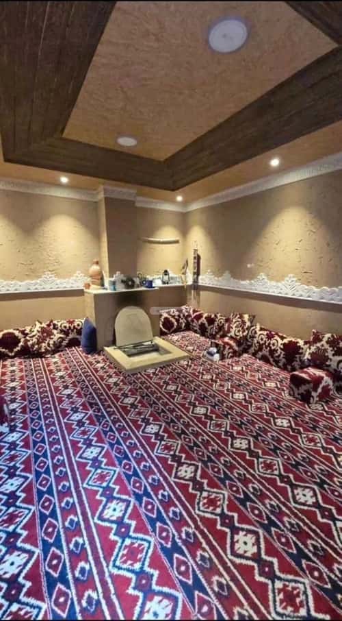 8 bedroom villa in Ishbiliyah 3