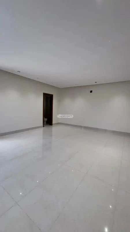 فيلا 9 غرف في الرمال 10