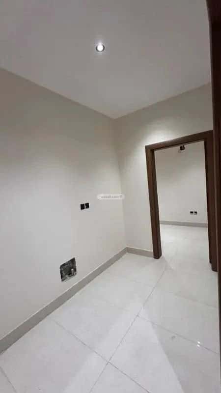 8 bedroom villa in Al Rimal 11