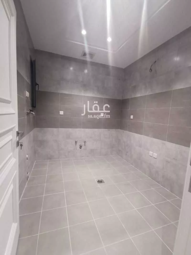 شقة 4 غرف في المروة 6