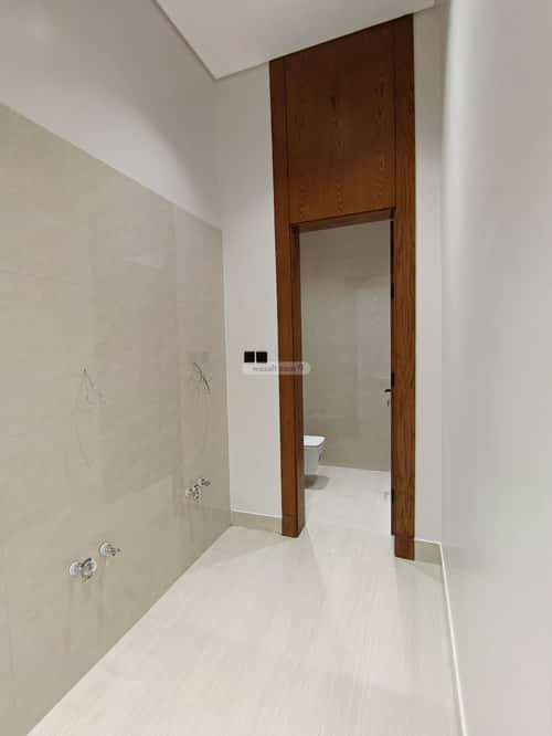 فيلا 5 غرف في الملك فيصل 18