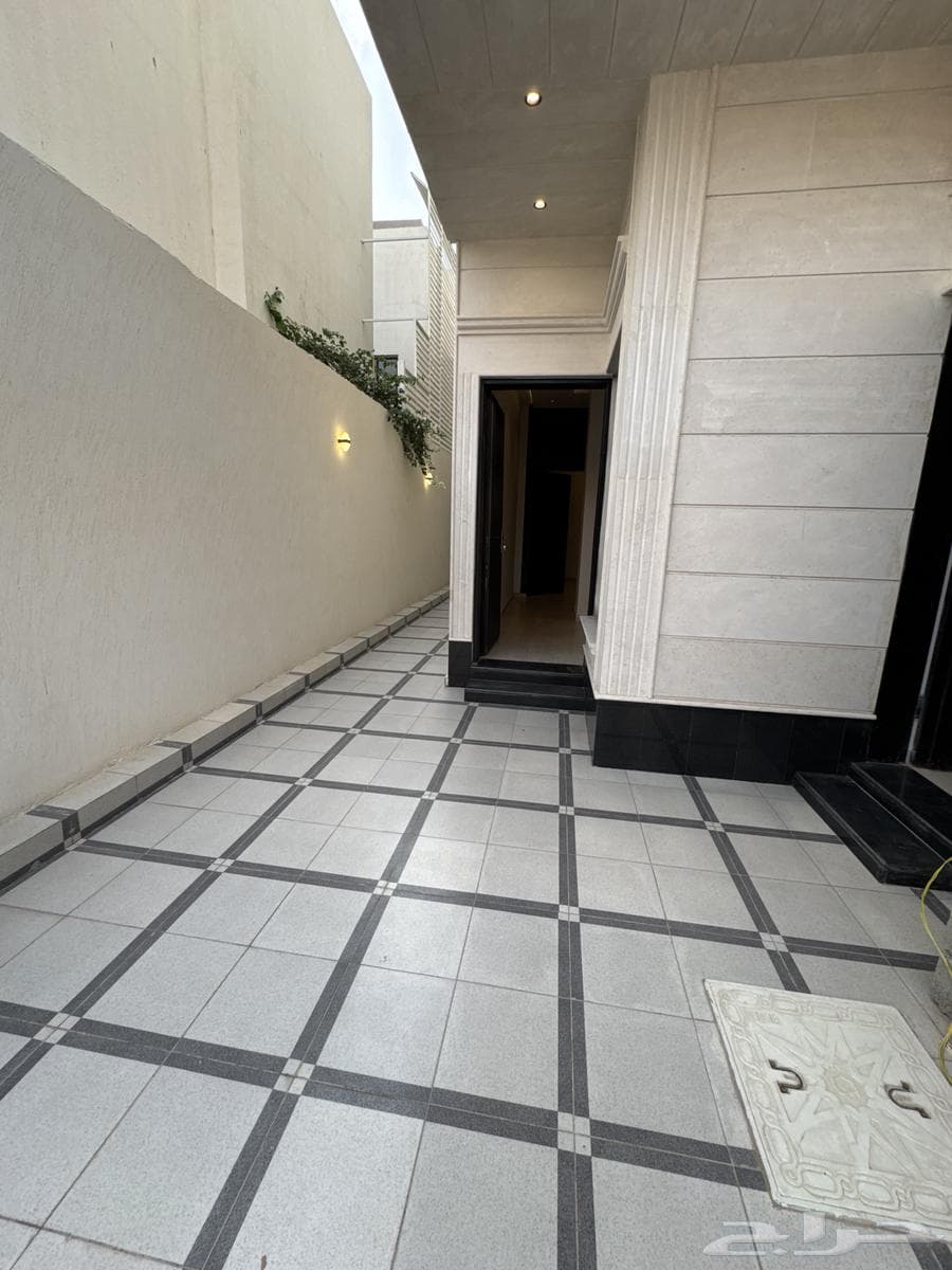 7 bedroom villa in Al Janadriyah 1