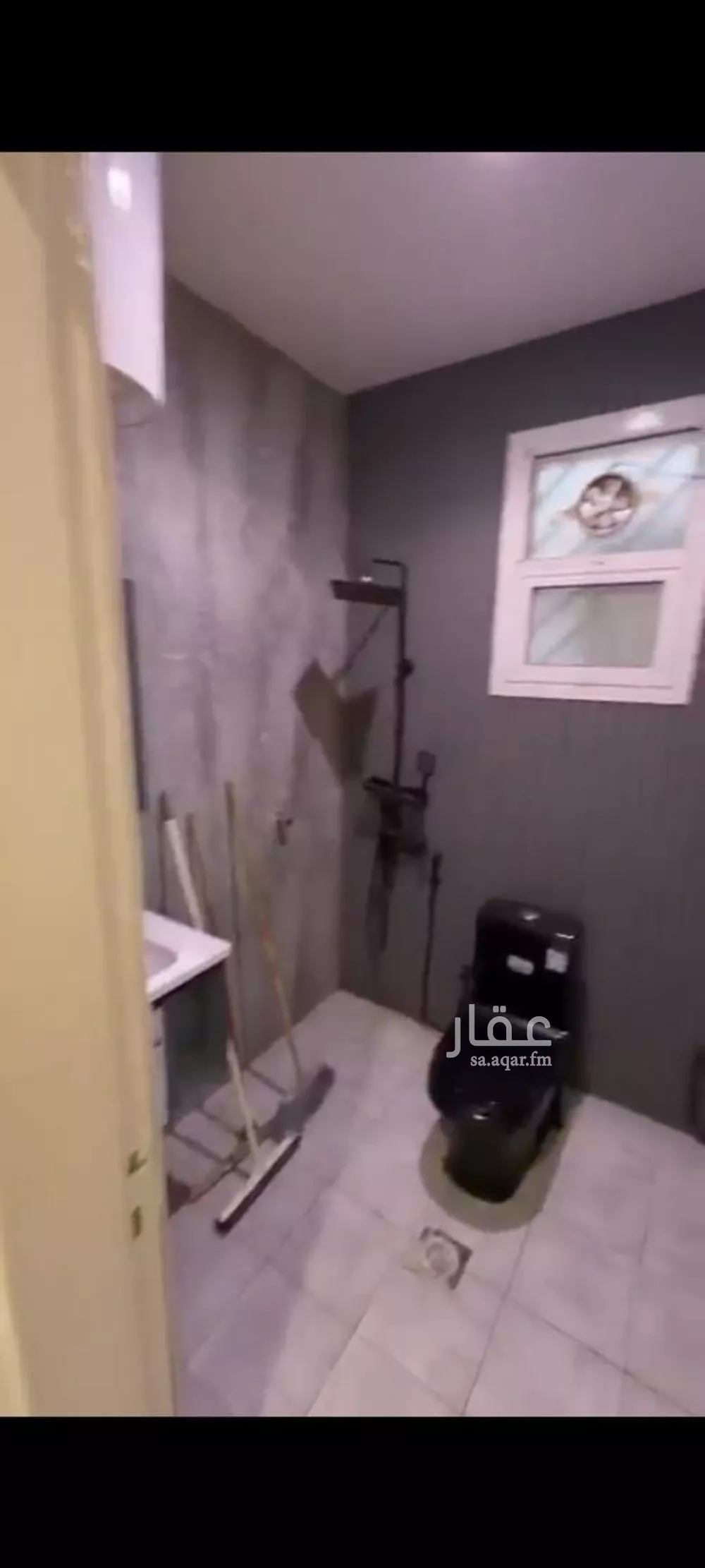 1 bedroom apartment in Al Falah 3