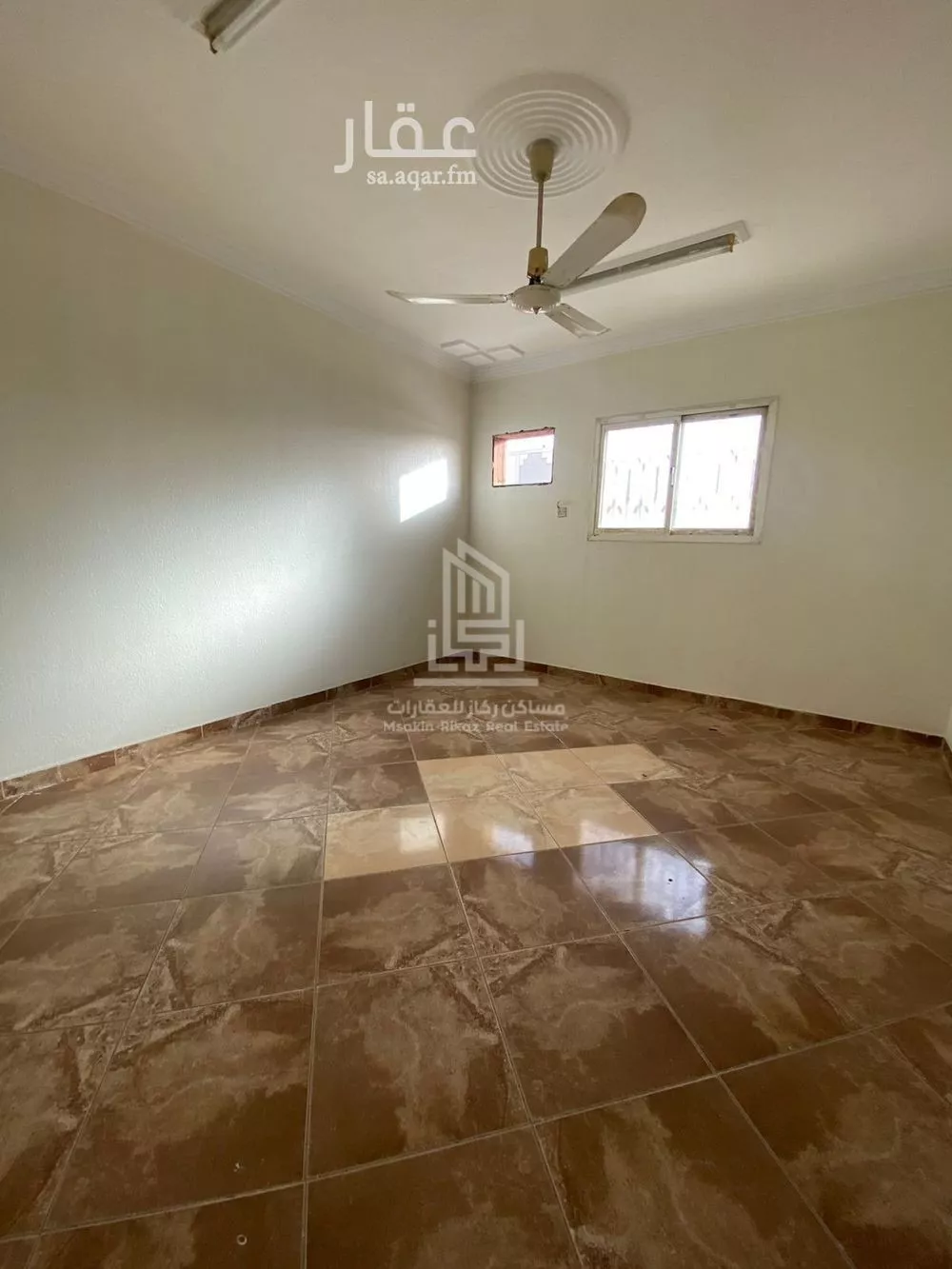 شقة 5 غرف في السلام 6