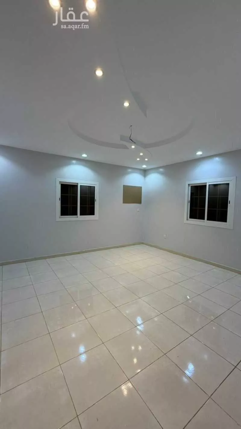 6 bedroom apartment in Al Hamdaniyah 3