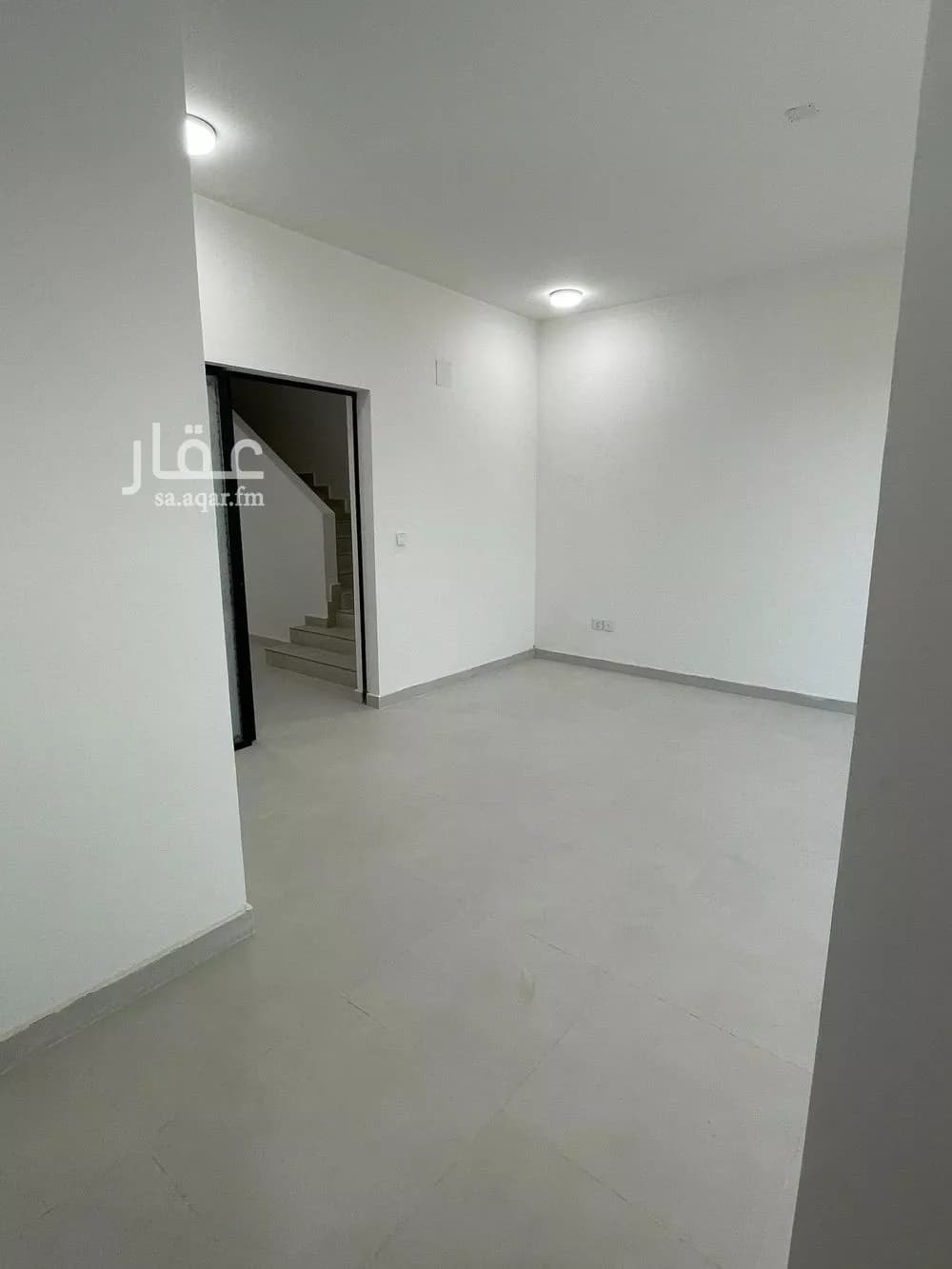 فيلا 4 غرف في الرياض 5