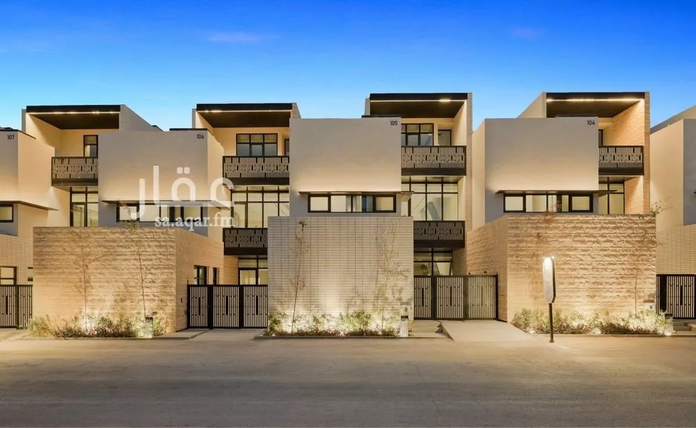 5 bedroom villa in Al Narjis 1