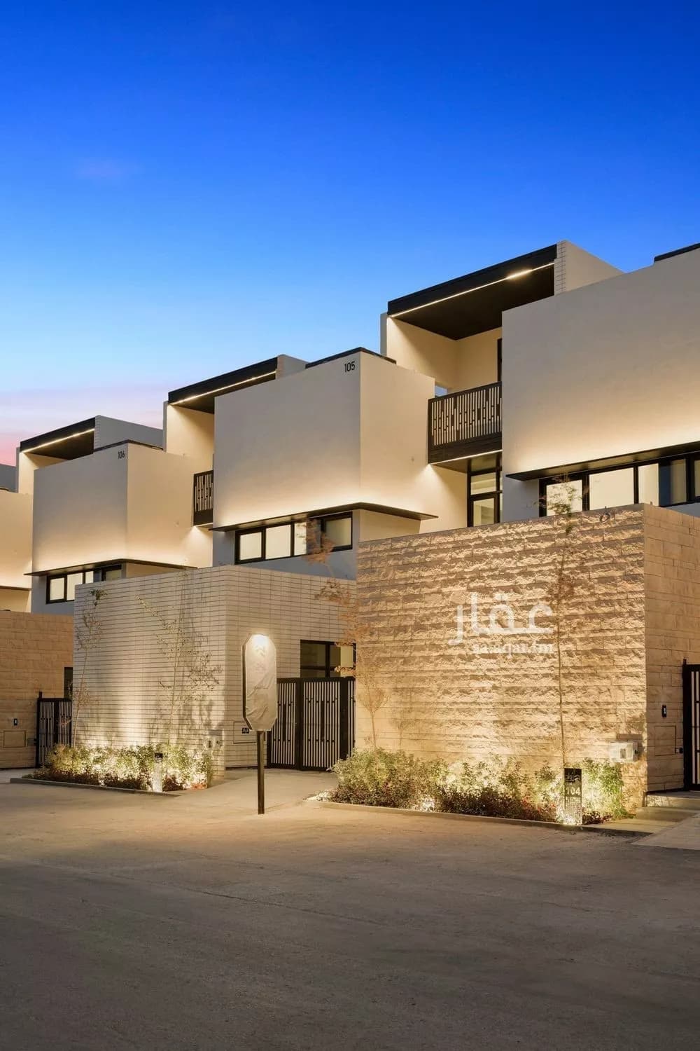 5 bedroom villa in Al Narjis 6