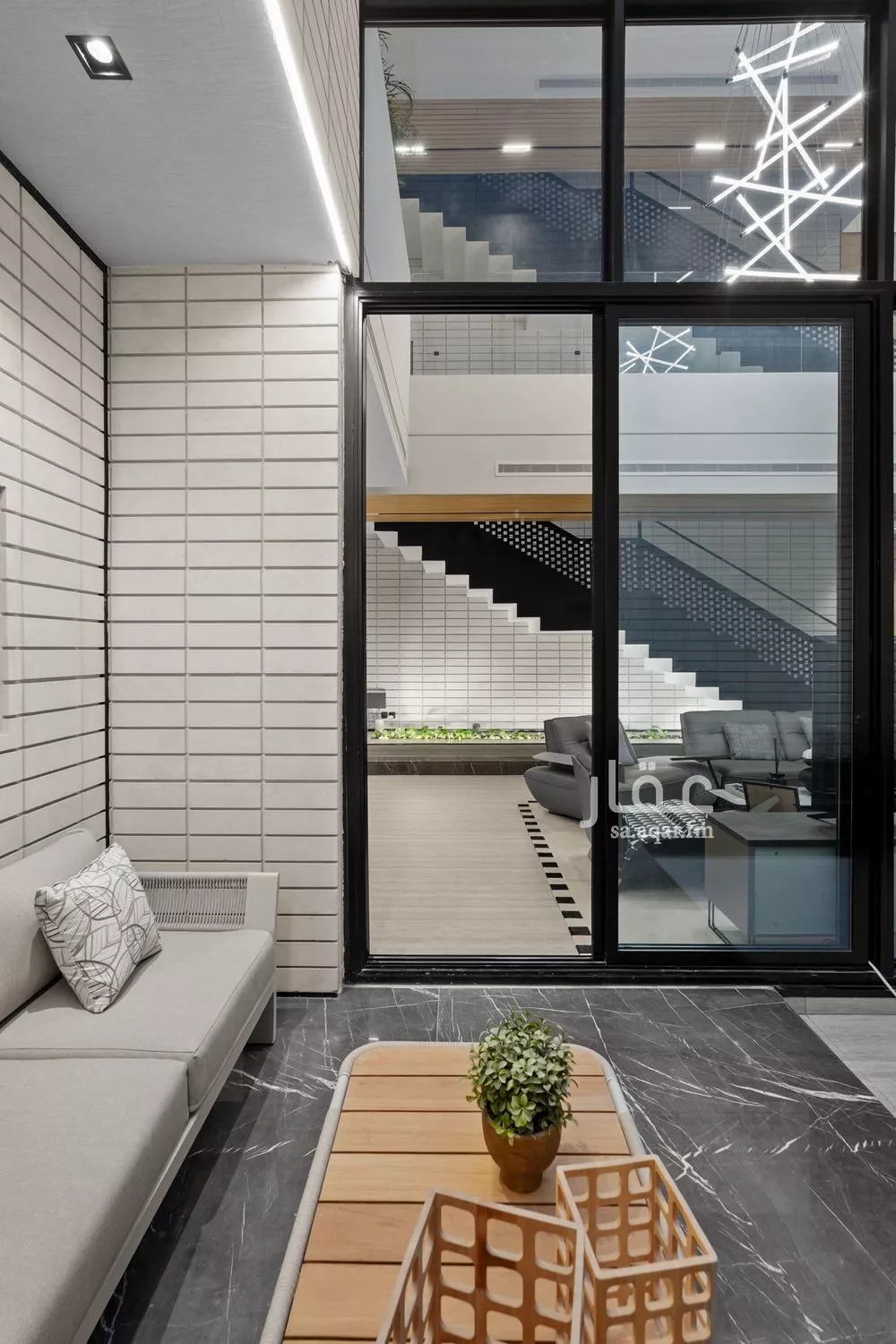 5 bedroom villa in Al Narjis 7