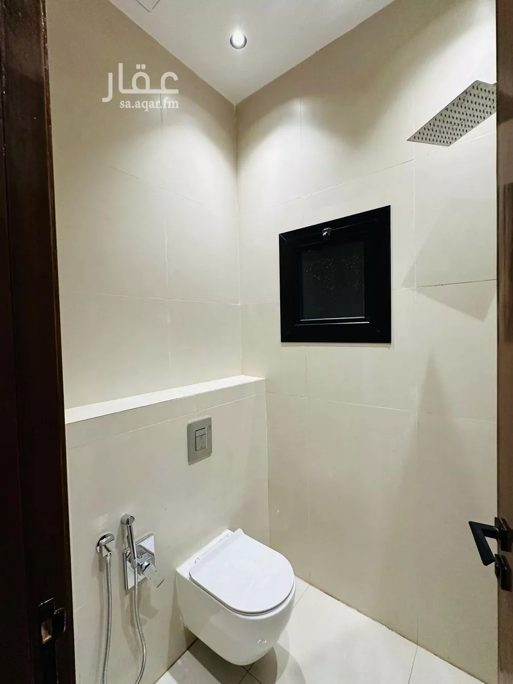 فيلا 6 غرف في الرمال 10