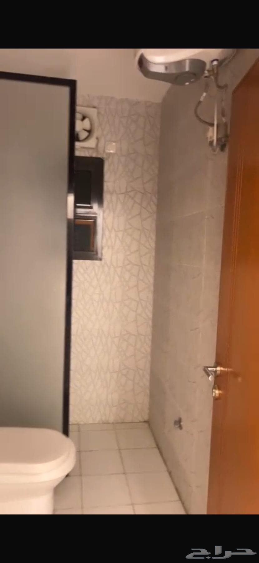 شقة 3 غرف في الواحة 6