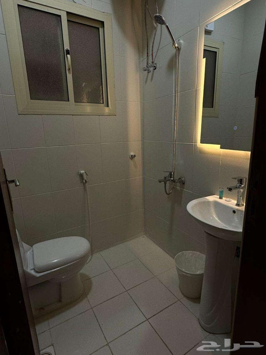 شقة 120 غرف في الربوة 6