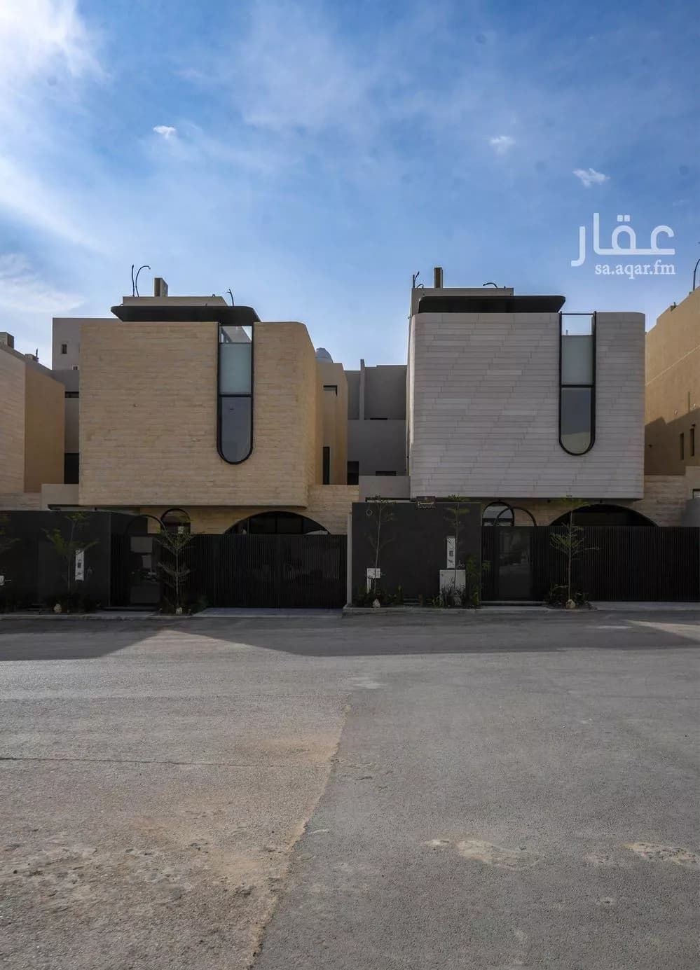 5 bedroom villa in Al Qairawan 1
