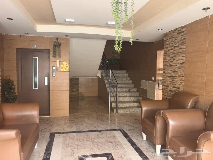 شقة 6 غرف في المروة 2