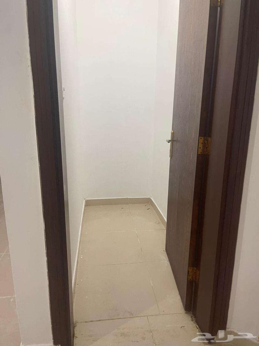 شقة 5 غرف في الصالحية 3