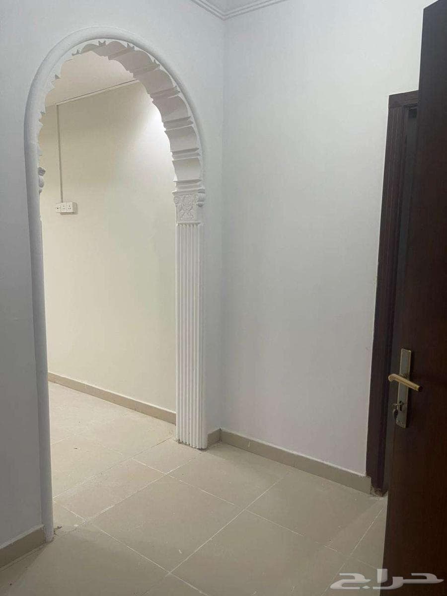 شقة 5 غرف في الصالحية 5