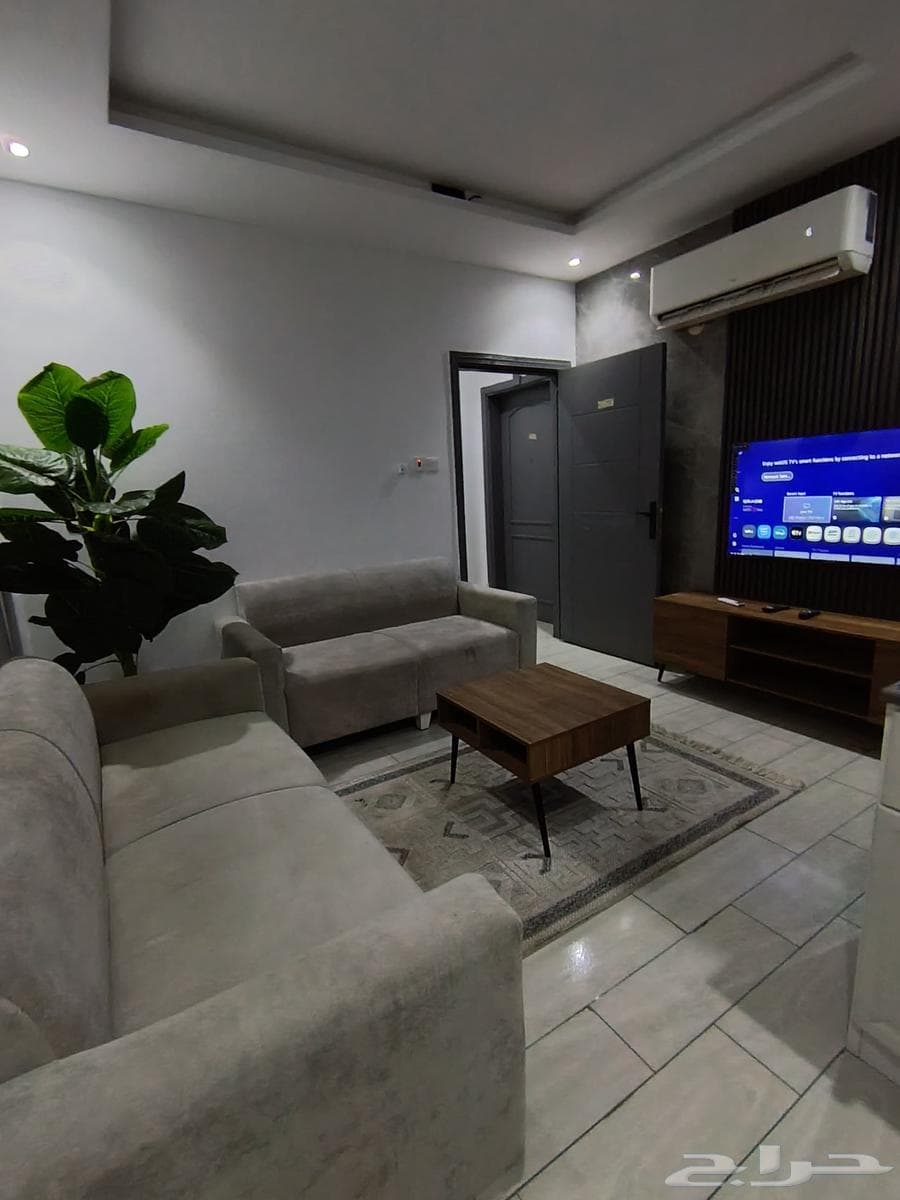 شقة 1 غرف في الروضة 1