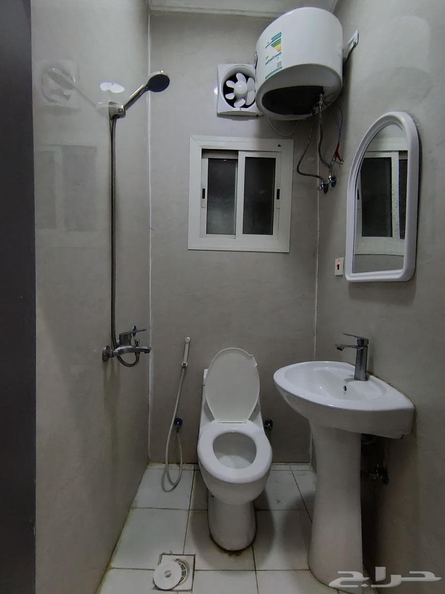 شقة 1 غرف في الروضة 4