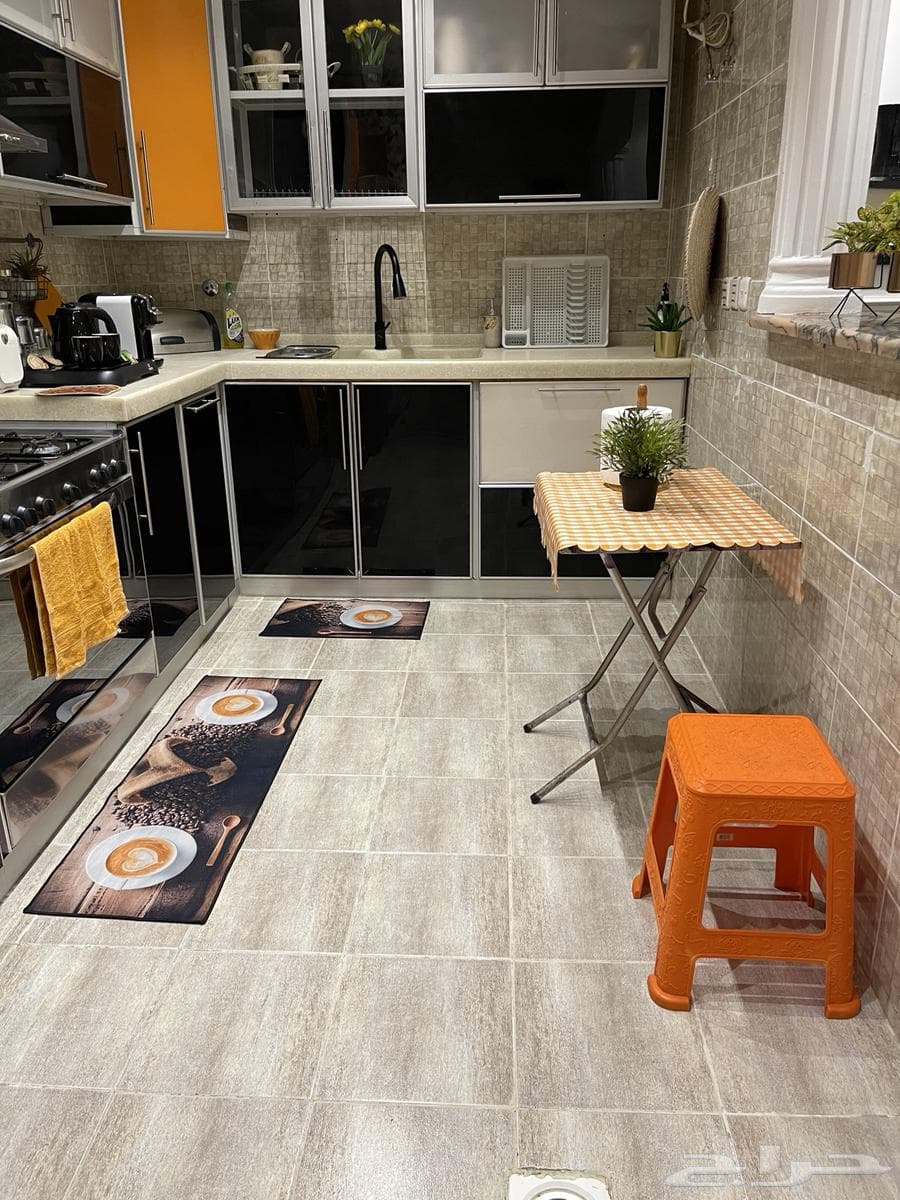 شقة 4 غرف في الصفا 15