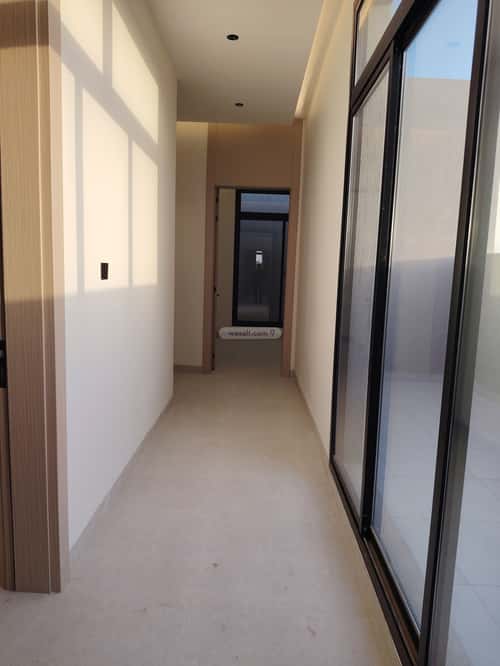 شقة 4 غرف في الرمال 9