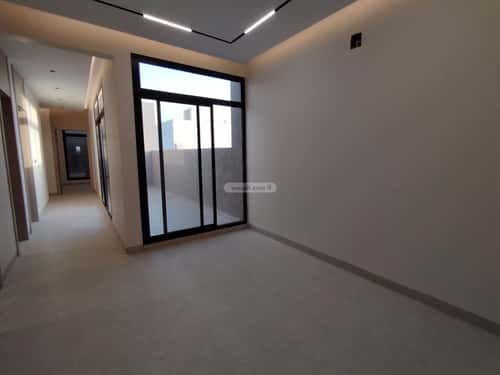 شقة 4 غرف في الرمال 10