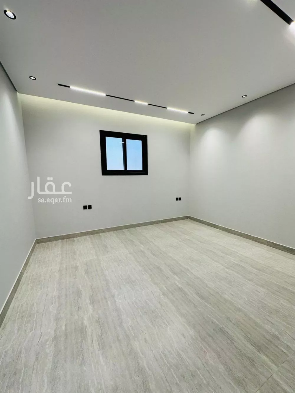 شقة 3 غرف في الخليج 12