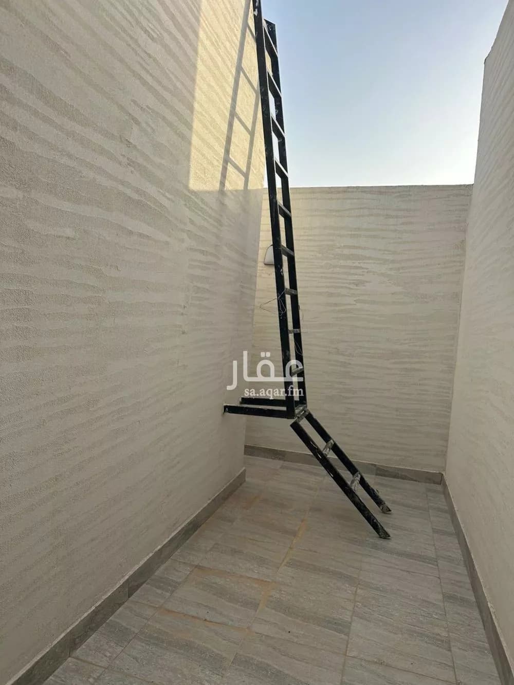 شقة 3 غرف في الخليج 4