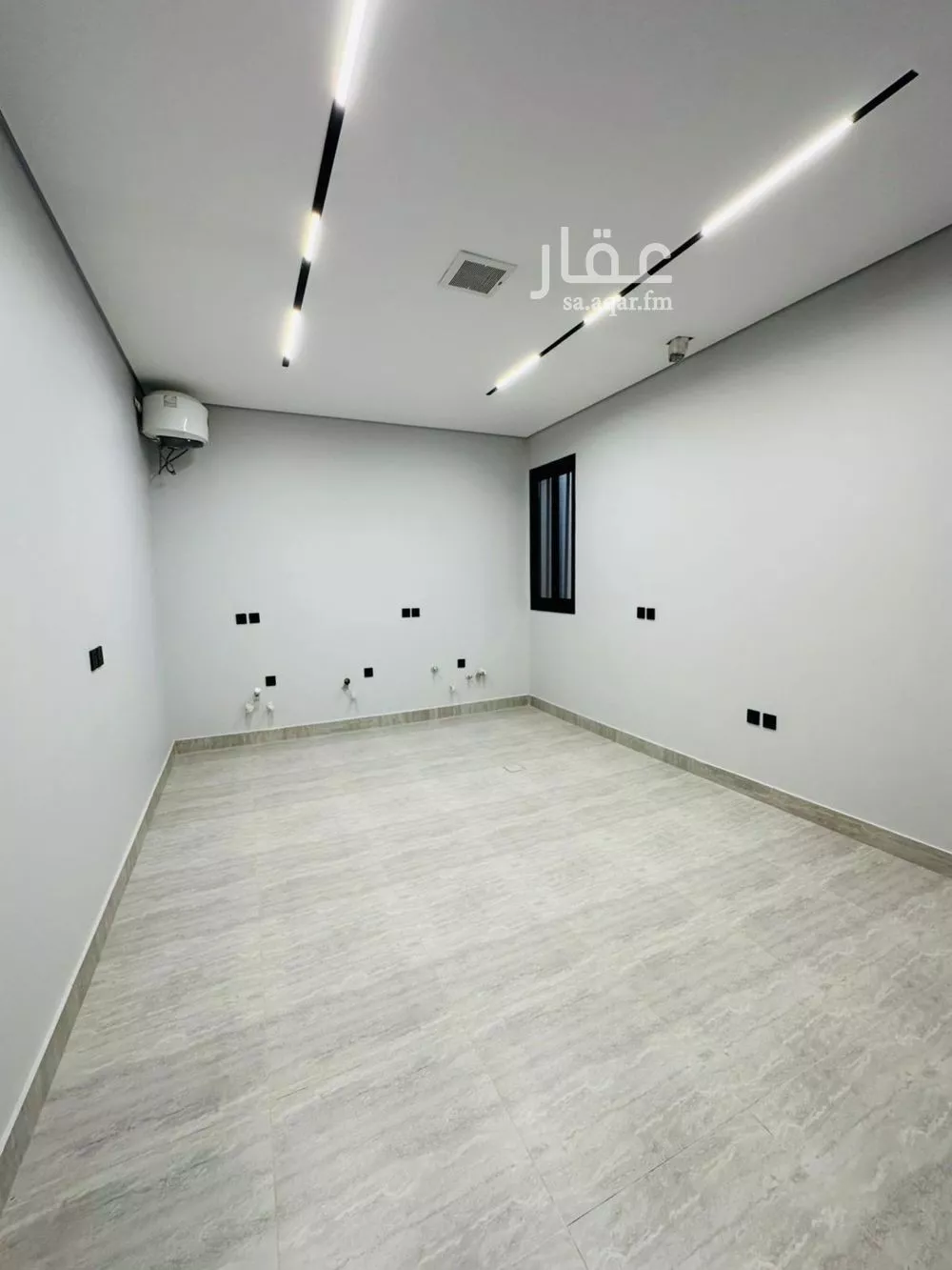 شقة 3 غرف في الخليج 6