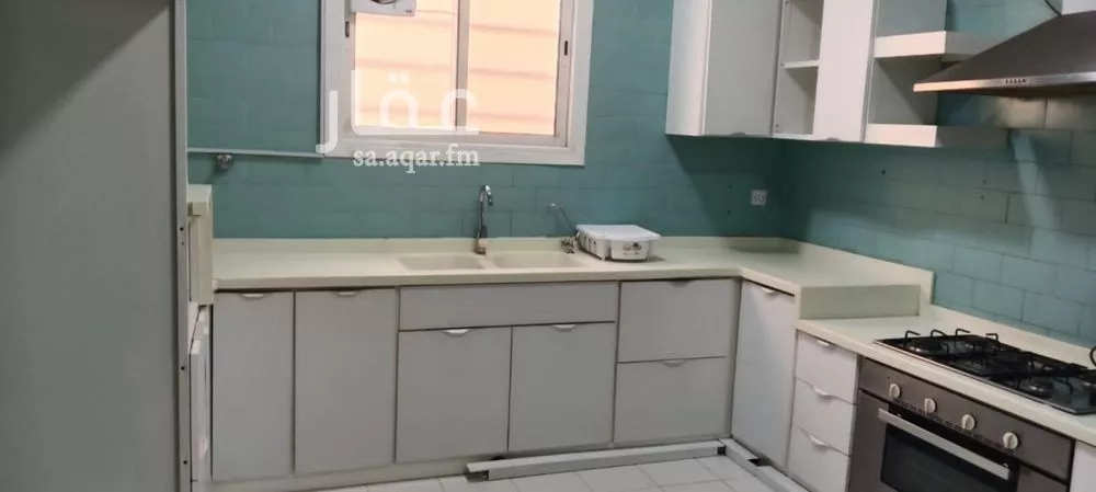 دور 3 غرف في العارض 3