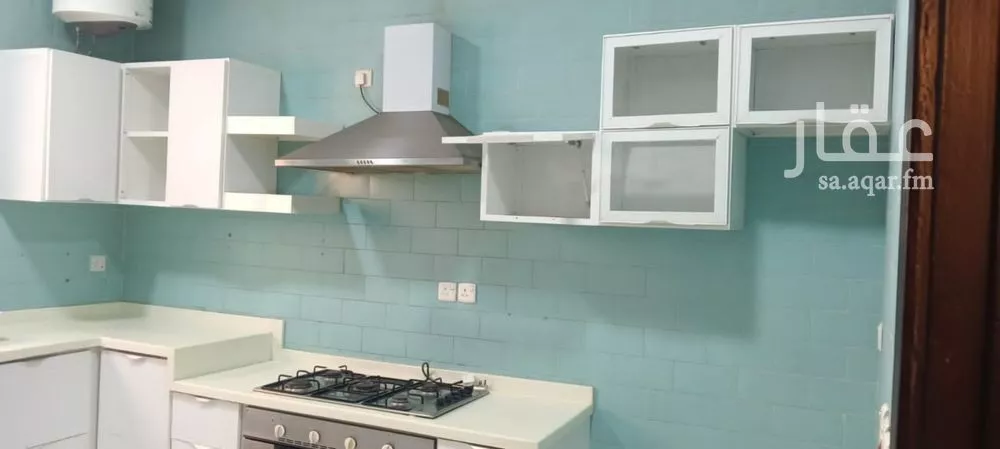 دور 3 غرف في العارض 5